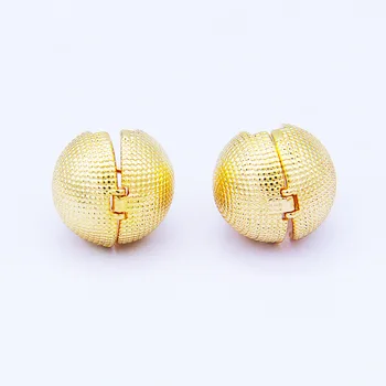 2022 Новые модные серьги-гвоздики с металлическими шариками в стиле ретро, простые трехмерные шаровые пряжки для ушей для женщин, ювелирные изделия