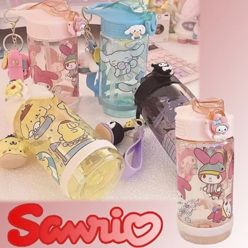 Бутылка для воды Sanrio с соломинкой, Мультяшные Милые женские, детские портативные бутылки для путешествий, Спортивная чашка, Летняя холодная вода, Канцелярские принадлежности для учебы.