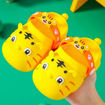 Дизайнерские тапочки baby tiger с героями мультфильмов, детская садовая обувь, дышащие шлепанцы для младенцев 1-6 лет, детские домашние тапочки, обувь для малышей