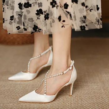 Новые летние туфли на высоком каблуке с перекрестными ремешками, украшенные бисером, с острым носком, на шпильке с банкетным платьем, модные женские босоножки небольшого размера